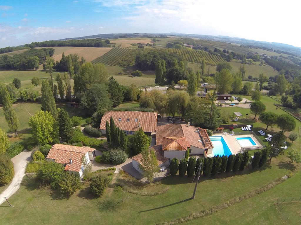 La Grange Du Cheval Blanc Villa Villeneuve-sur-Lot Exterior foto